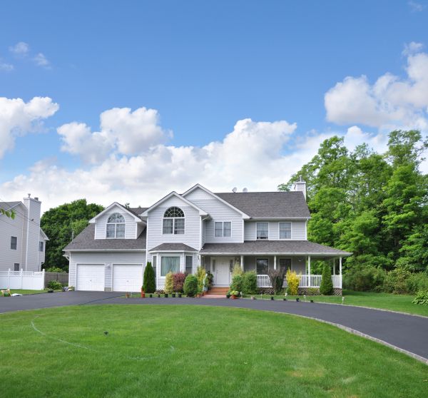Asphalt Driveway Sealcoating in Norwalk
