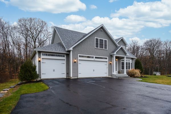 Cost of Driveway Tarring in Norwalk